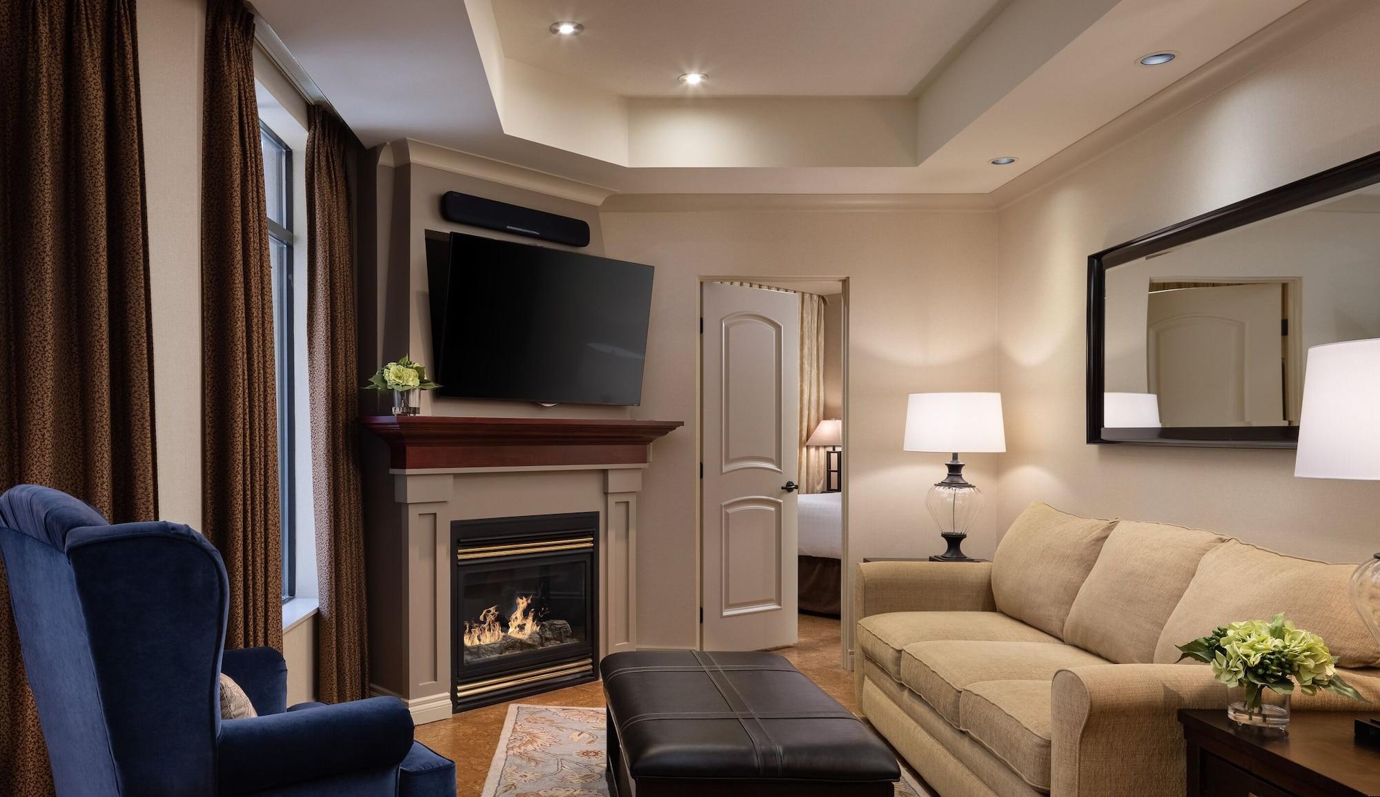 The Royal Kelowna - Bellstar Hotels & Resorts מראה חיצוני תמונה
